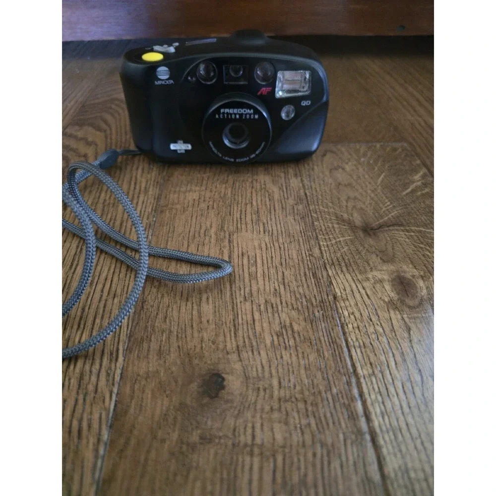 Brand New Minolta Riva Zoom Pico Freedom Action Zoom Film Camera QD‎
